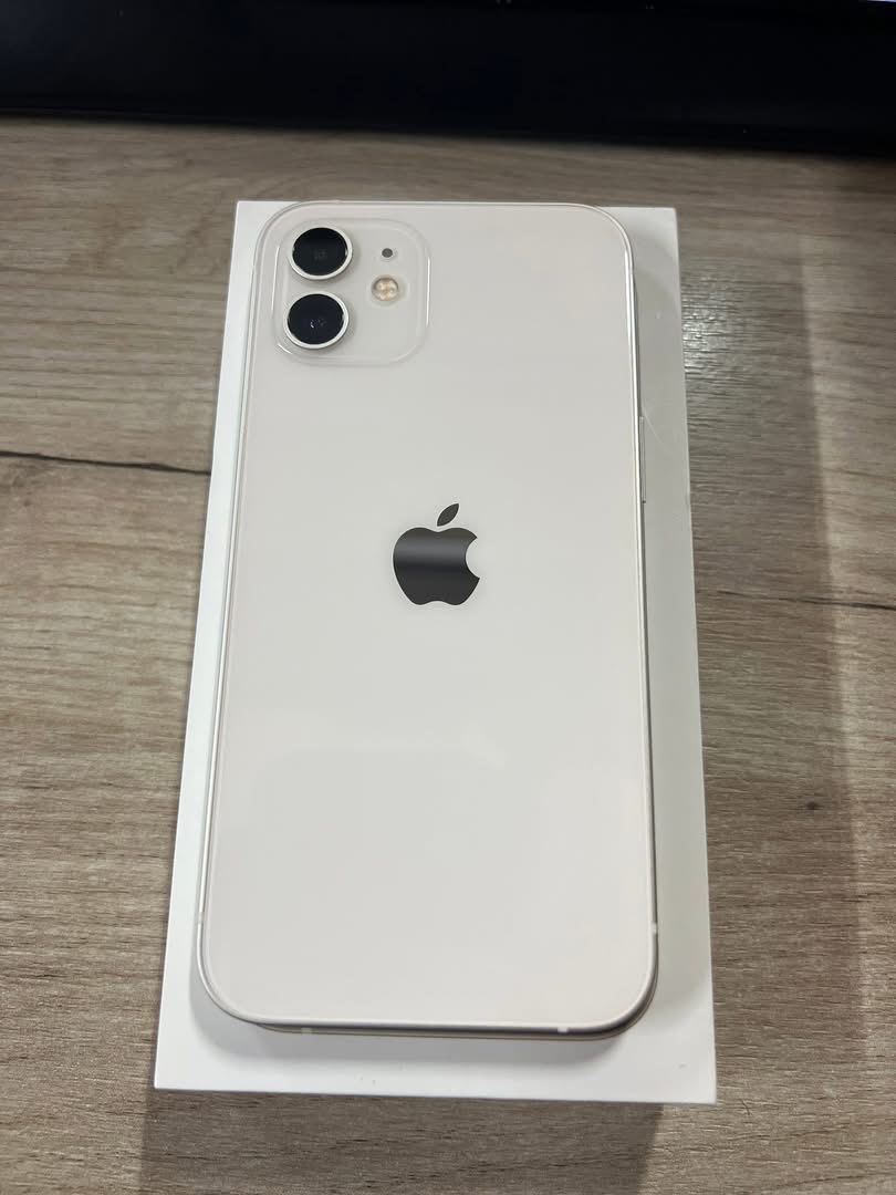 Predam IPhone 12 64GB