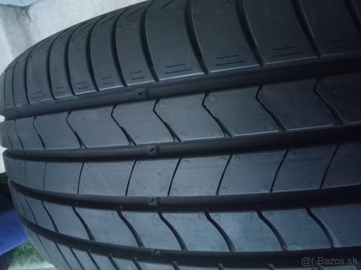215/55 r18 letné pneumatiky kumho