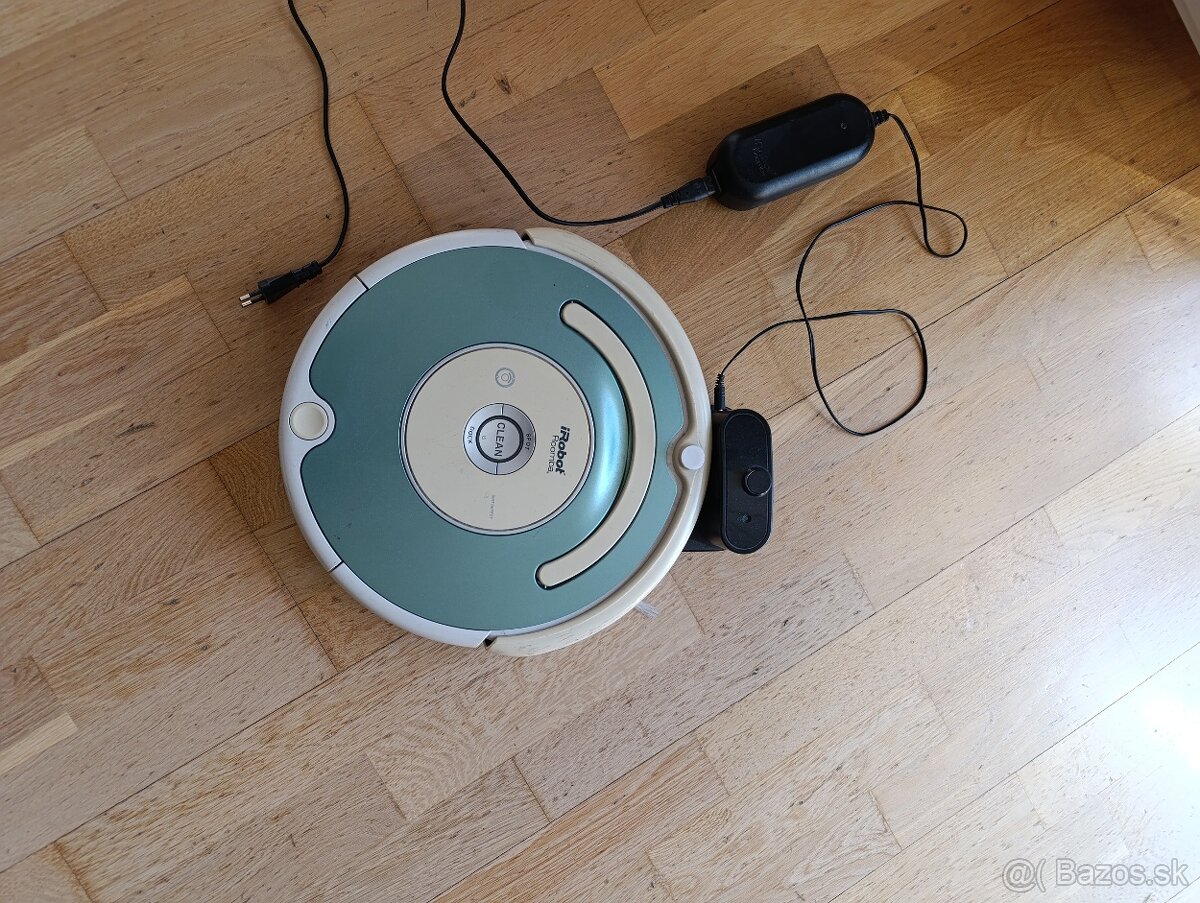 Robotický vysávač iRobot na súčiastky