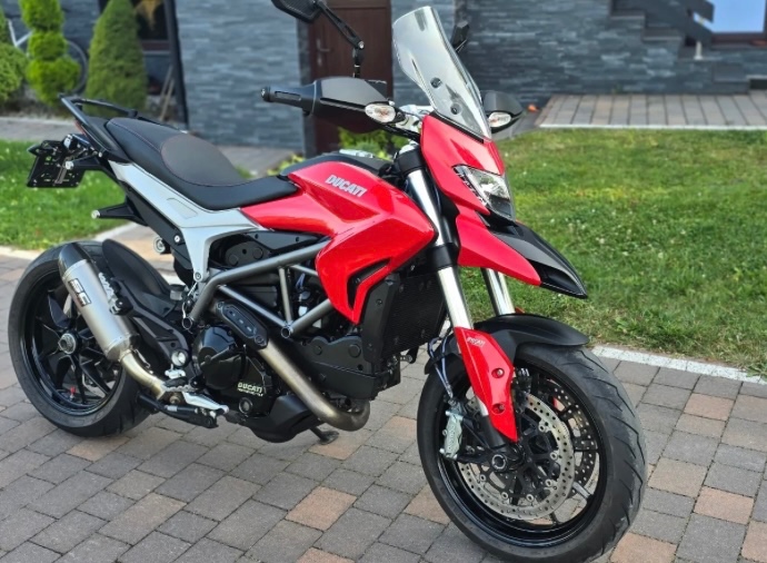 Ducati Hyperstrada / Hypermotard