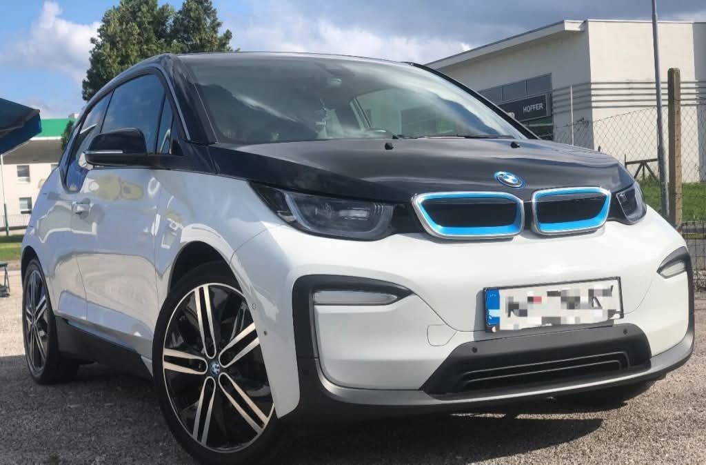 BMW i3 Executive 120 Ah Panorama 1.majiteľ Možnosť odp DPH