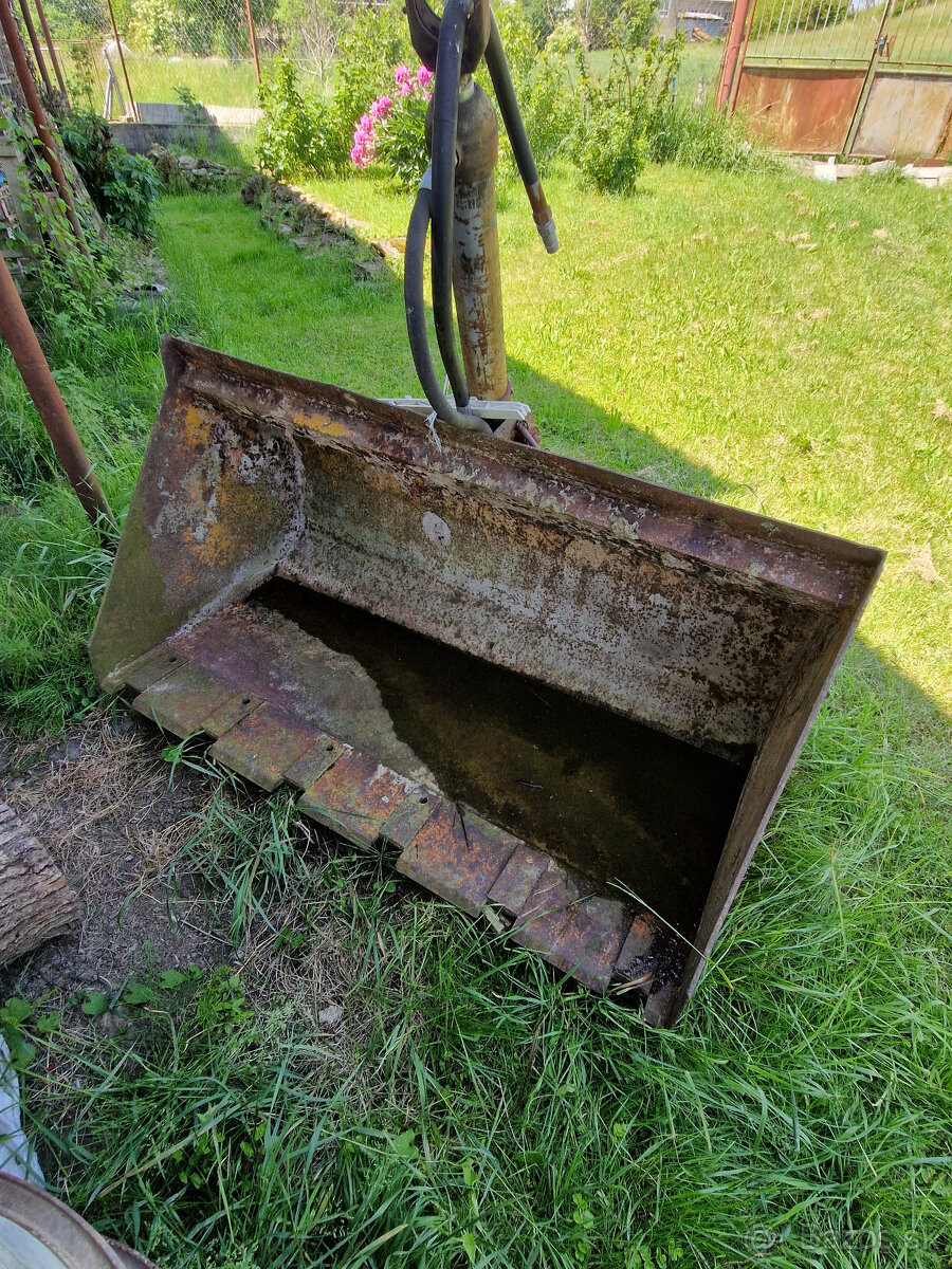 Predám varechu do trojbodu za traktor