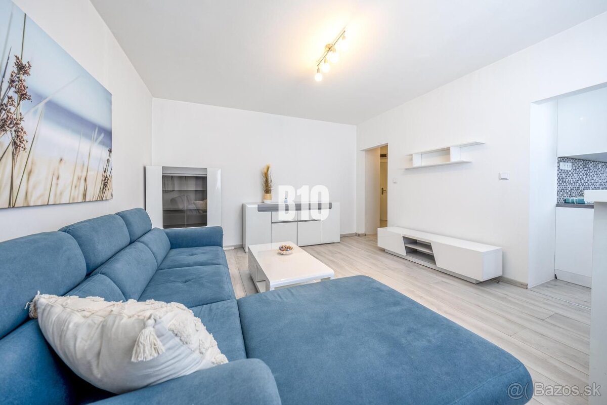 Na prenájom // Mozartova 17 – kompletne zrekonštruovaný 2-iz