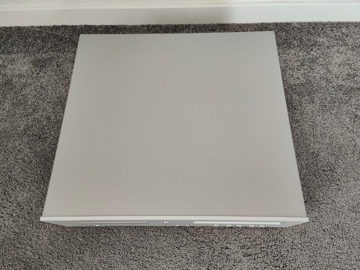 Luxman D-03X CD prehrávač