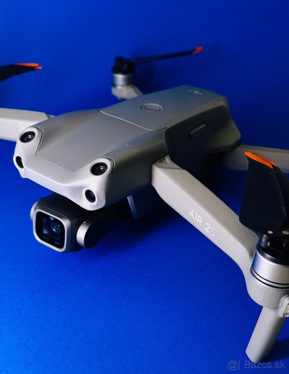 DJI Air2s FLY MORE COMBO