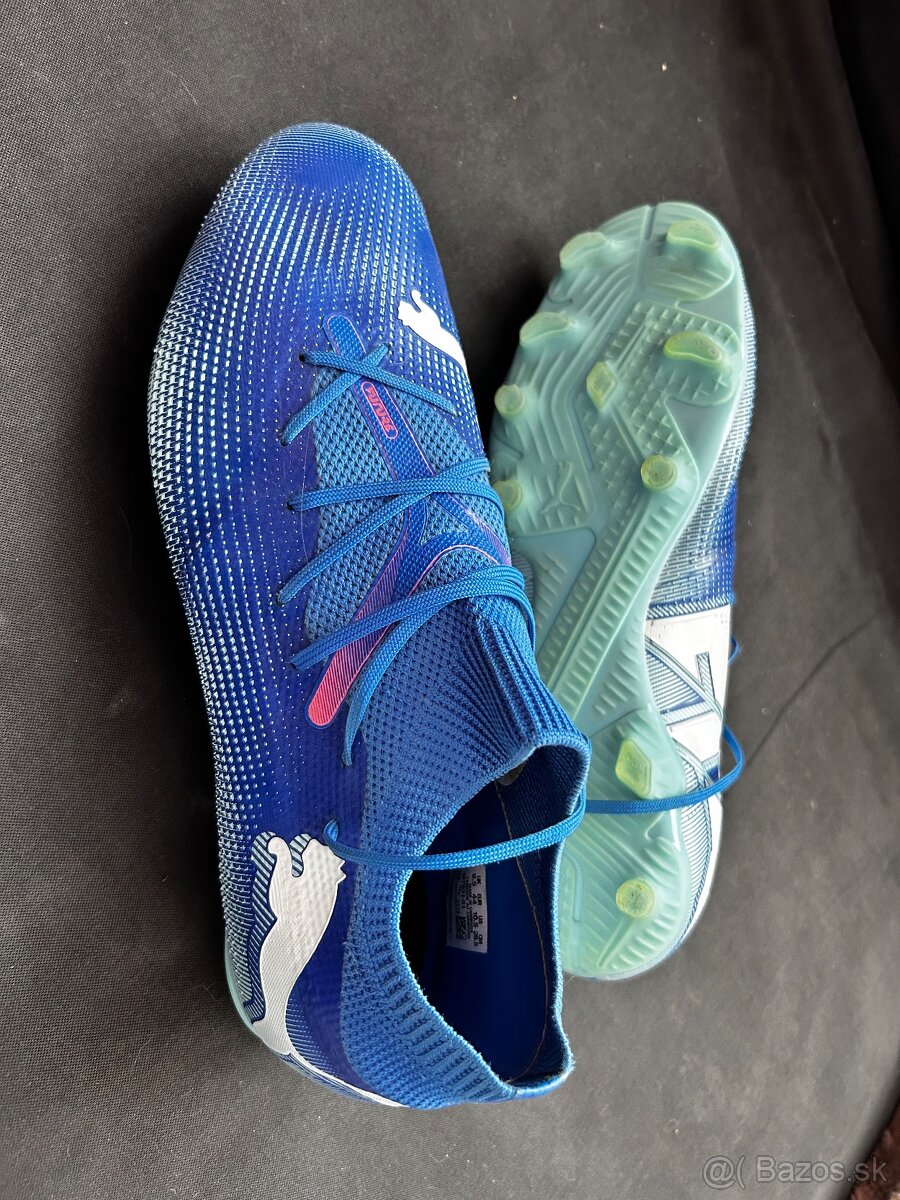 Kopačky PUMA veľ.44 ako nové (2 tréningy)