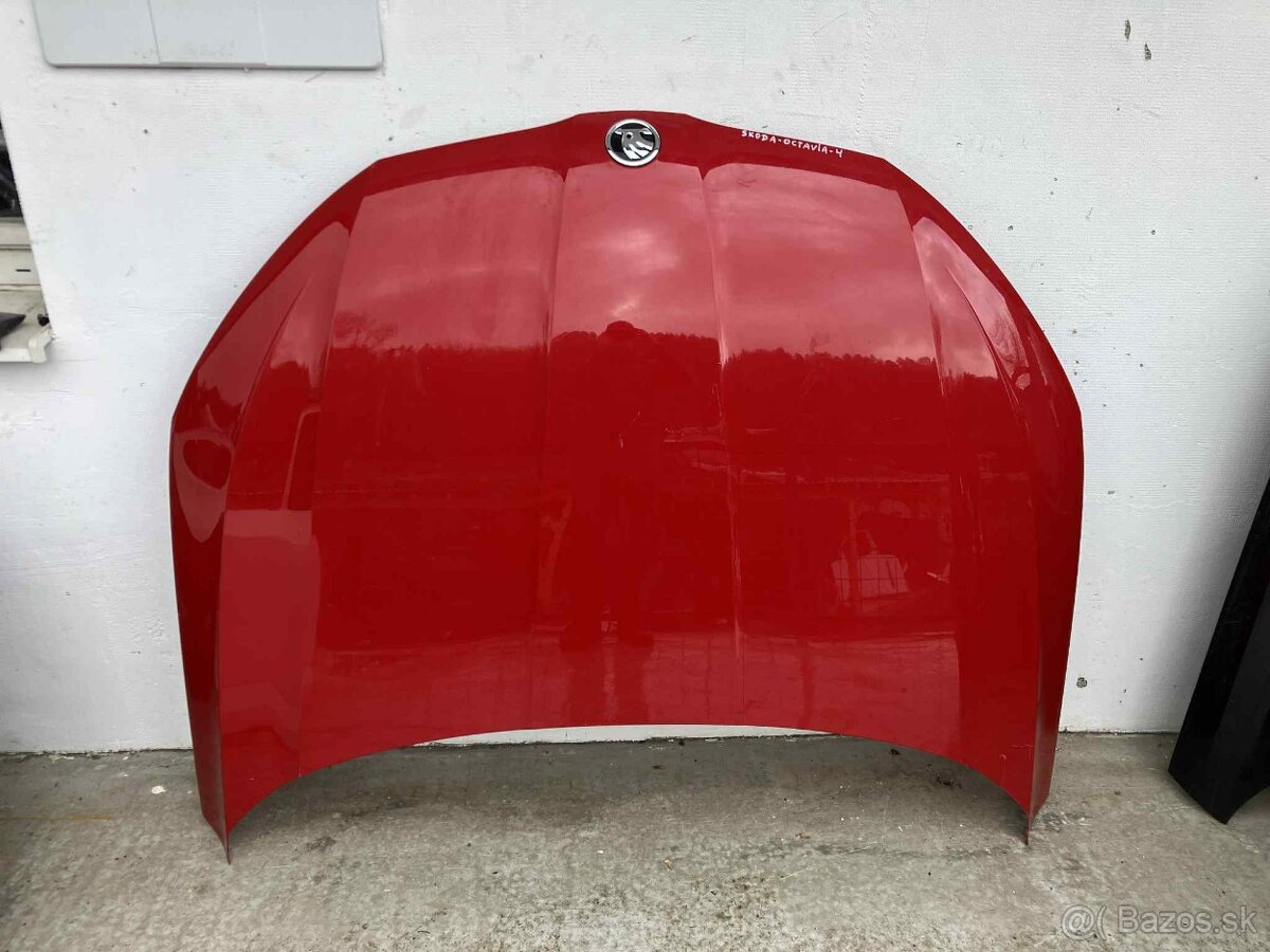 ŠKODA OCTAVIA 4 IV 2020- KAPOTA