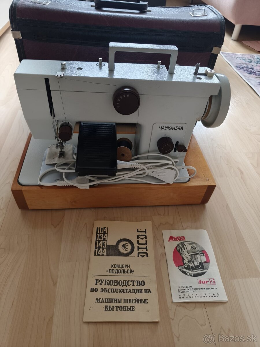 Šijací stroj Čajka 134A