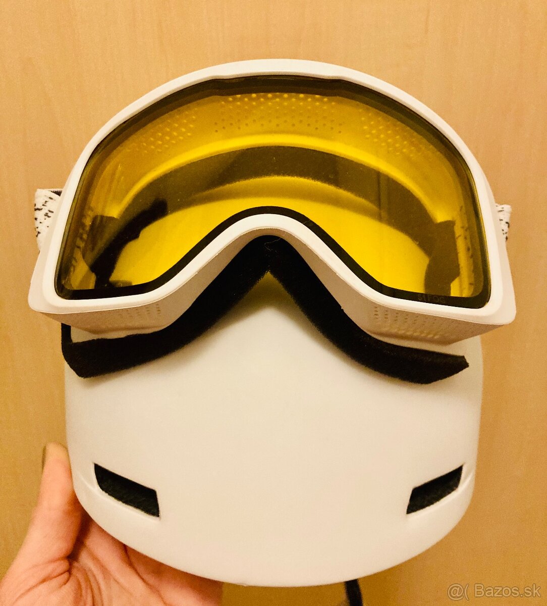 Detská lyžiarska prilba M okuliarmi