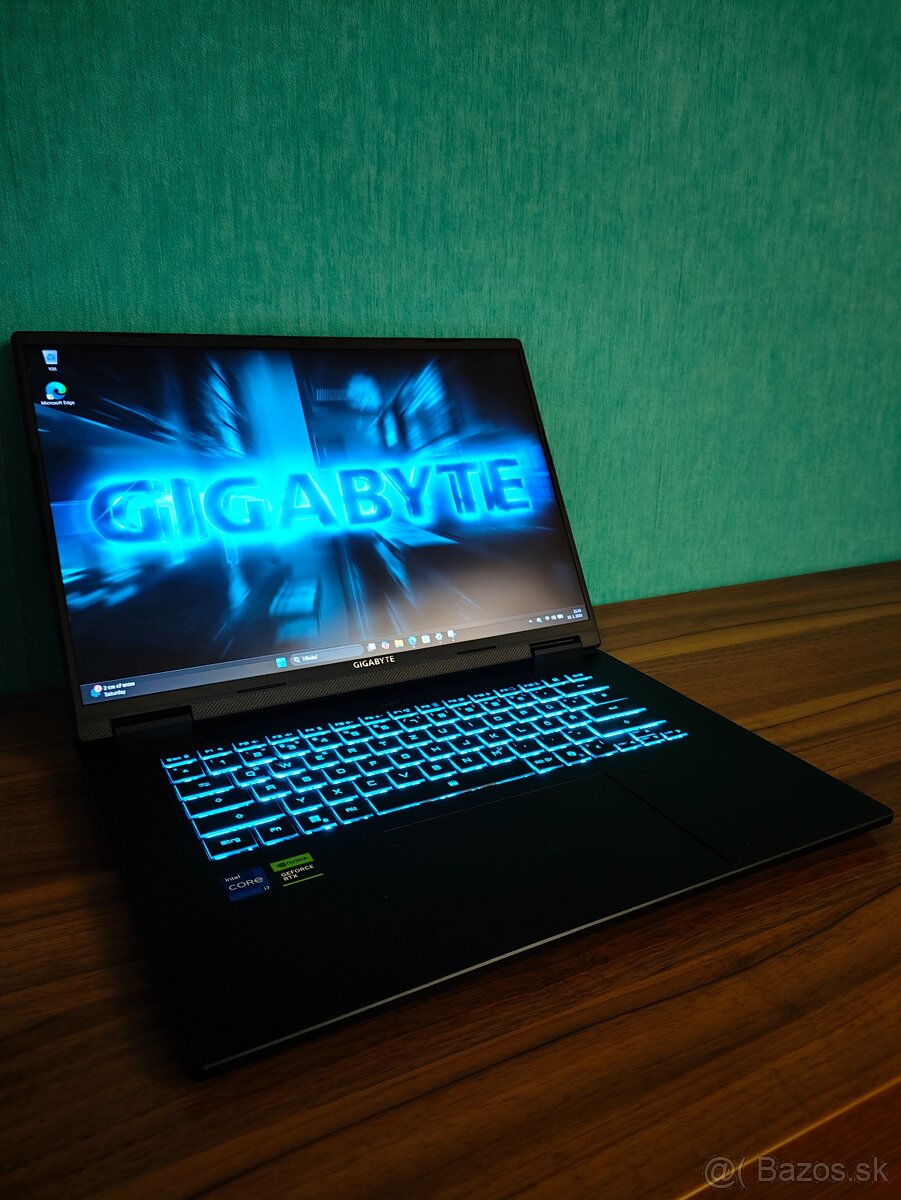 Gigabyte A16 Gaming i7‑13620H • RTX4050 • 16GB