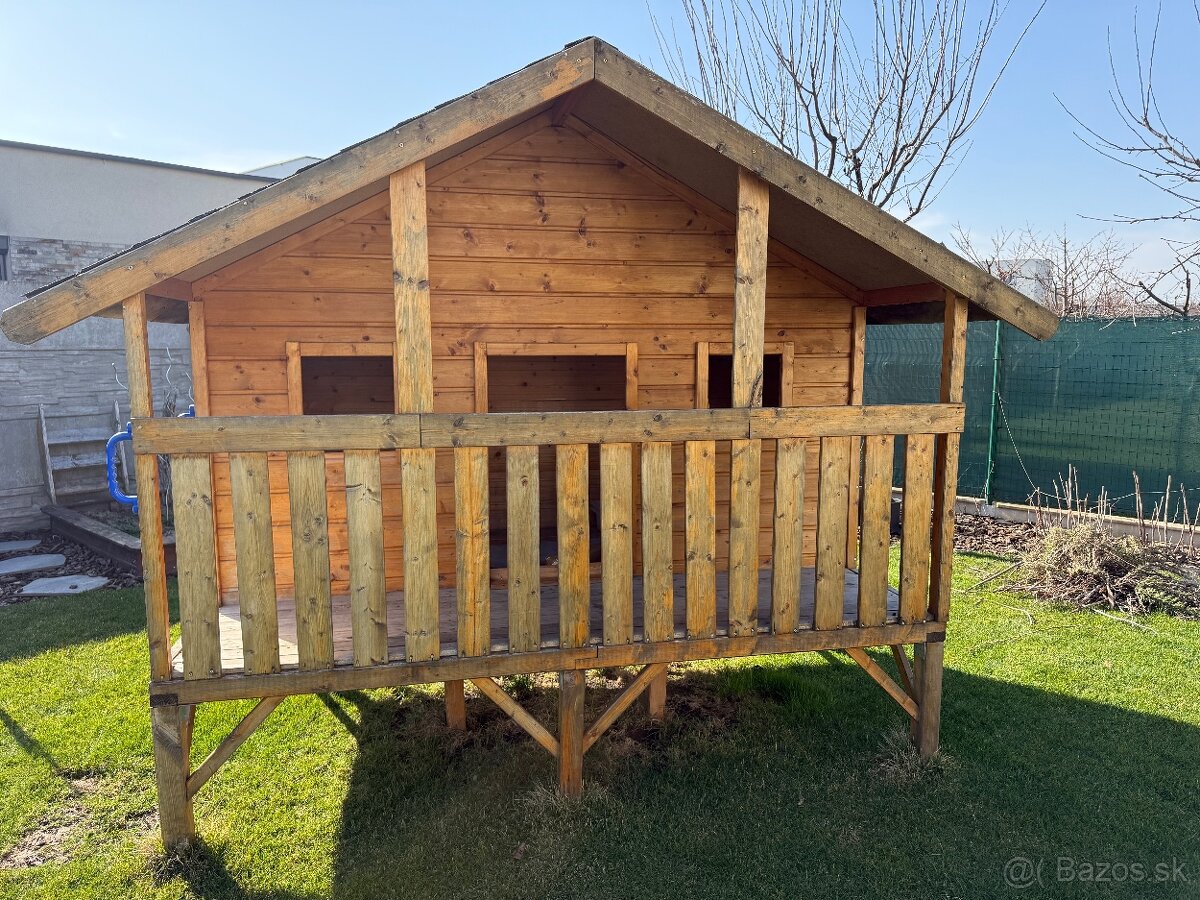 Zahradny detsky domcek