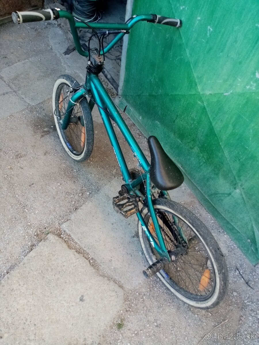 Predám BM 20