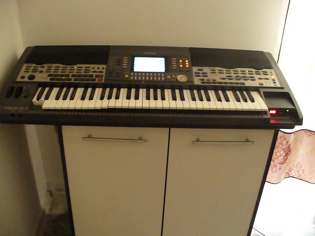Yamaha psr9000