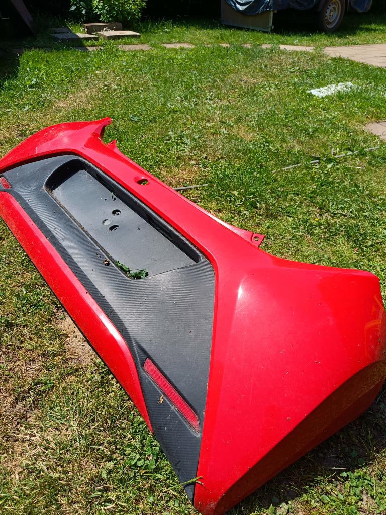 Zadny naraznik Aygo