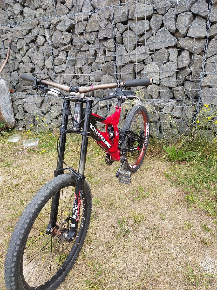 Horský bicykel rock machine cyclone 90