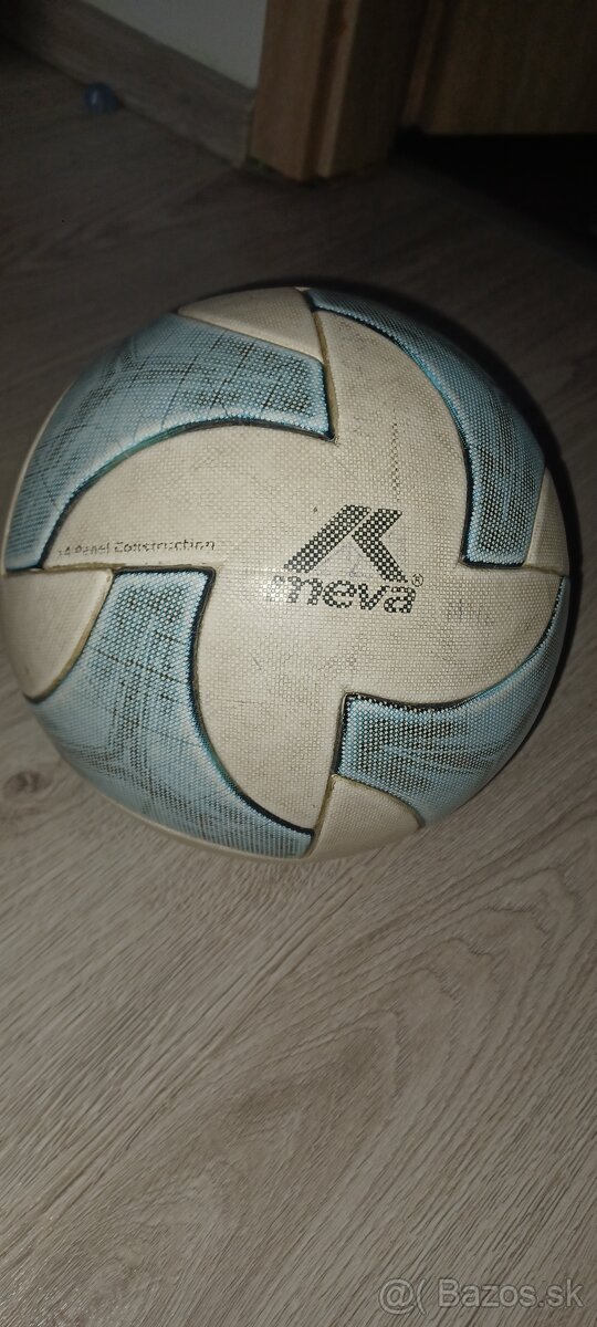 Futbalová LOPTA meva-veľkosť 5