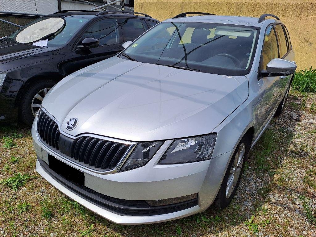 Škoda Octavia combi 3 1,6 TDI 85kw r.2020