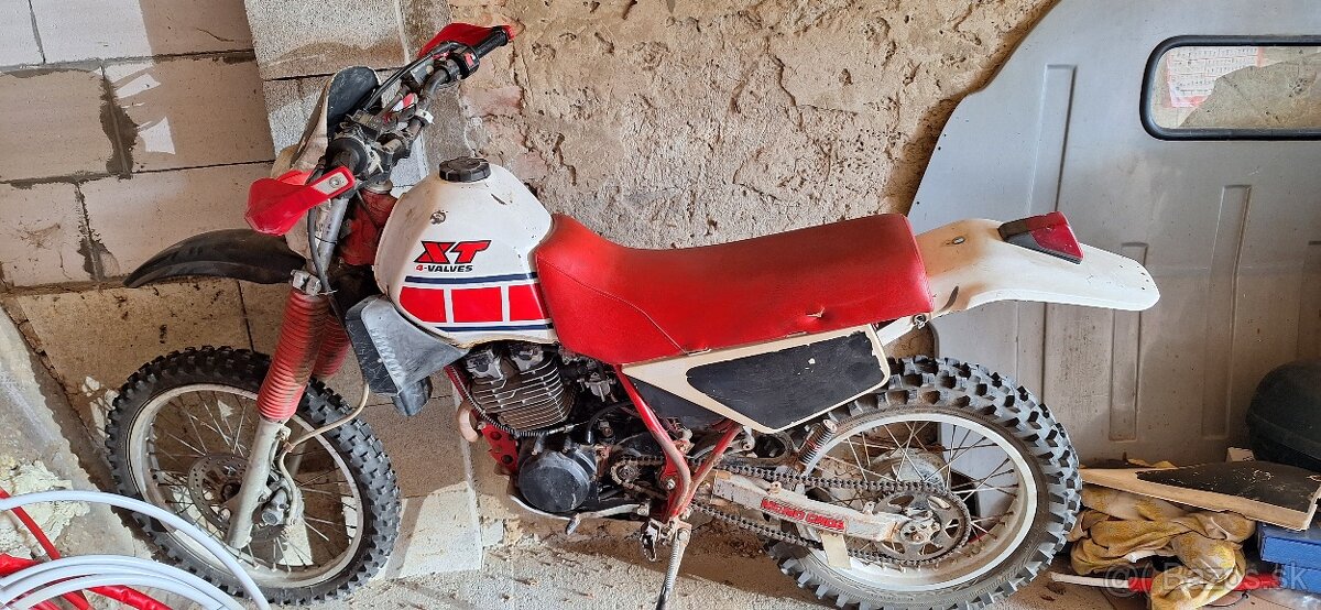 Yamaha XT 250