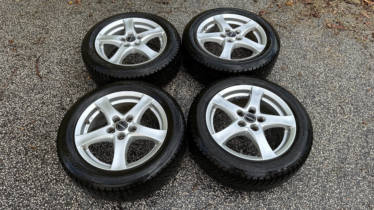 65.	Opel Astra Alu disky 205/55 R16