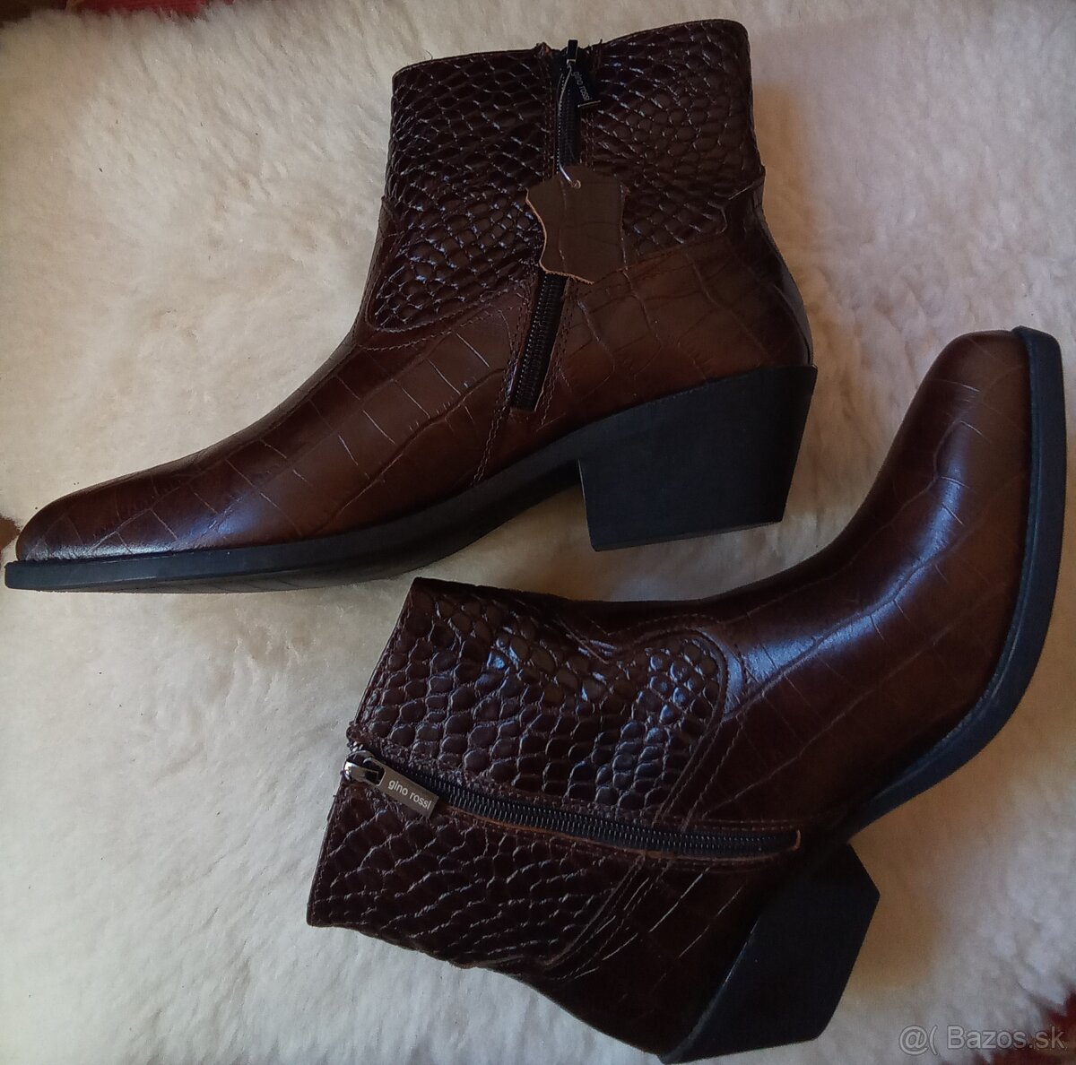 Dámske Kožené Kotníkové Čižmičky Gino Rossi Veľkosť 39