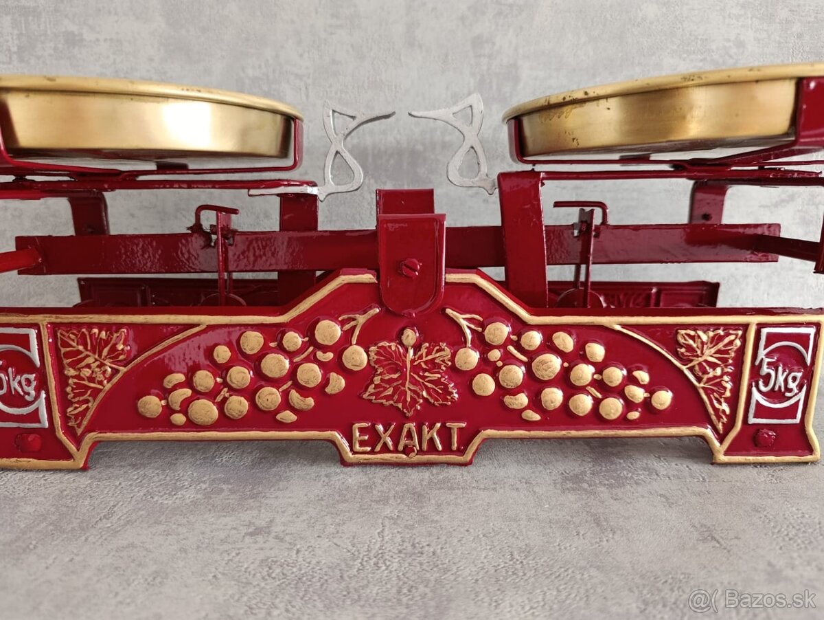 Staré 5kg dvoumiskové váhy EXAKT po renovaci. Puvodni mosazn