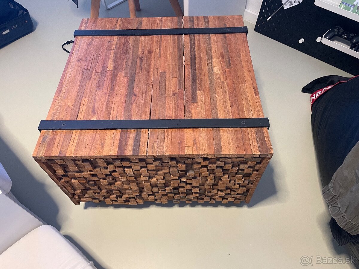 konferenčný stolík