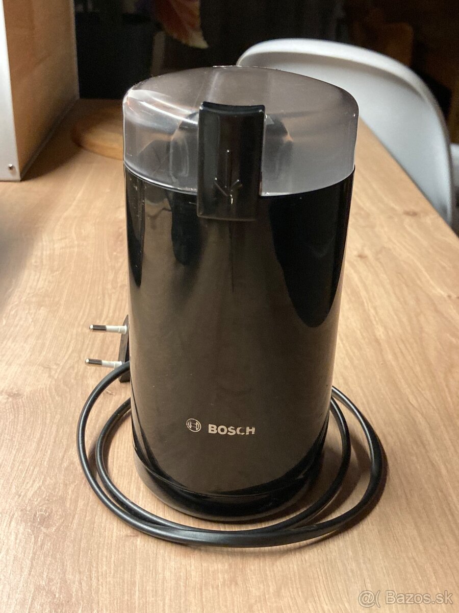 Elektricky mlyncek na kavu Bosch