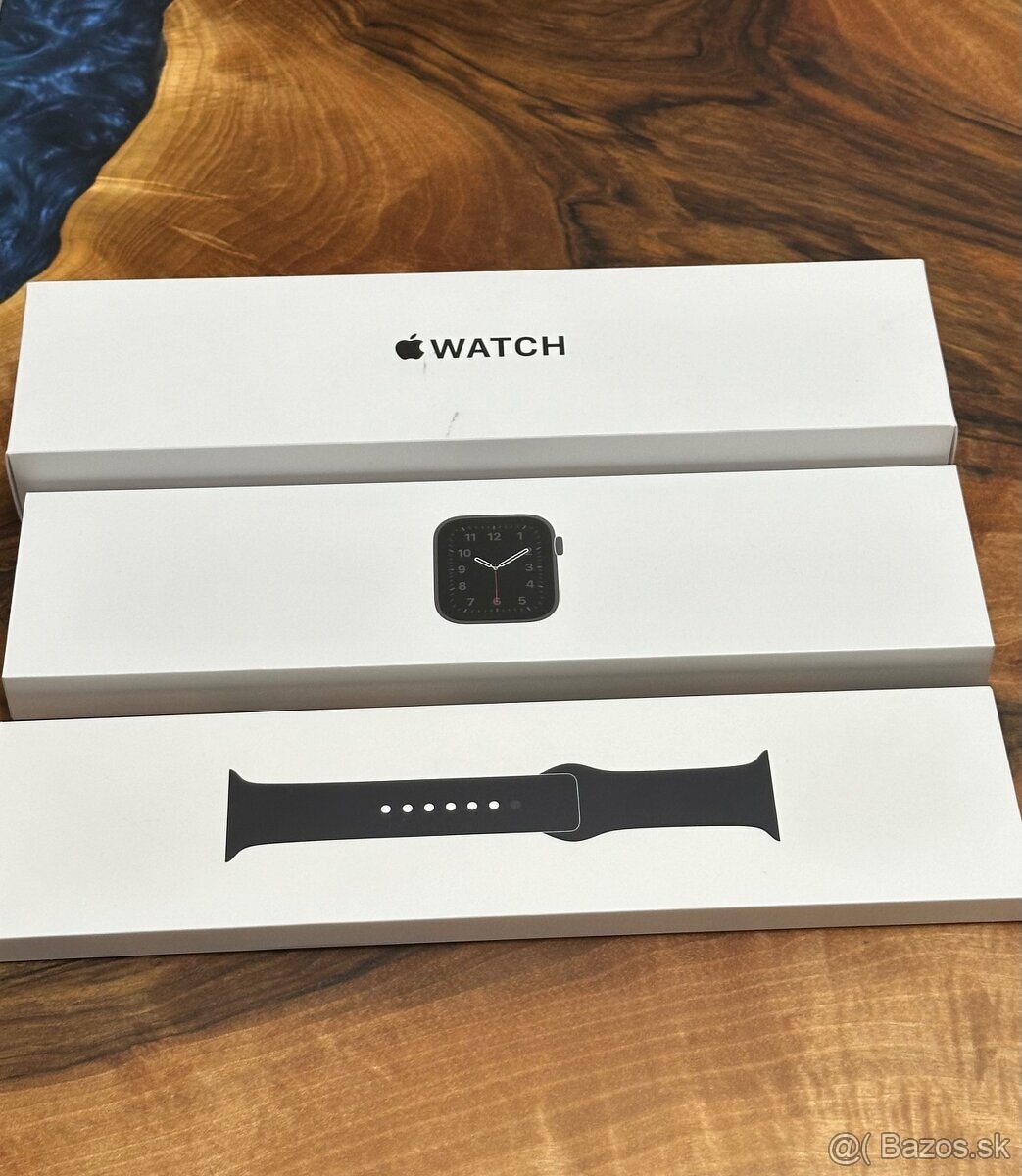 Apple Watch SE 44 Midnight
