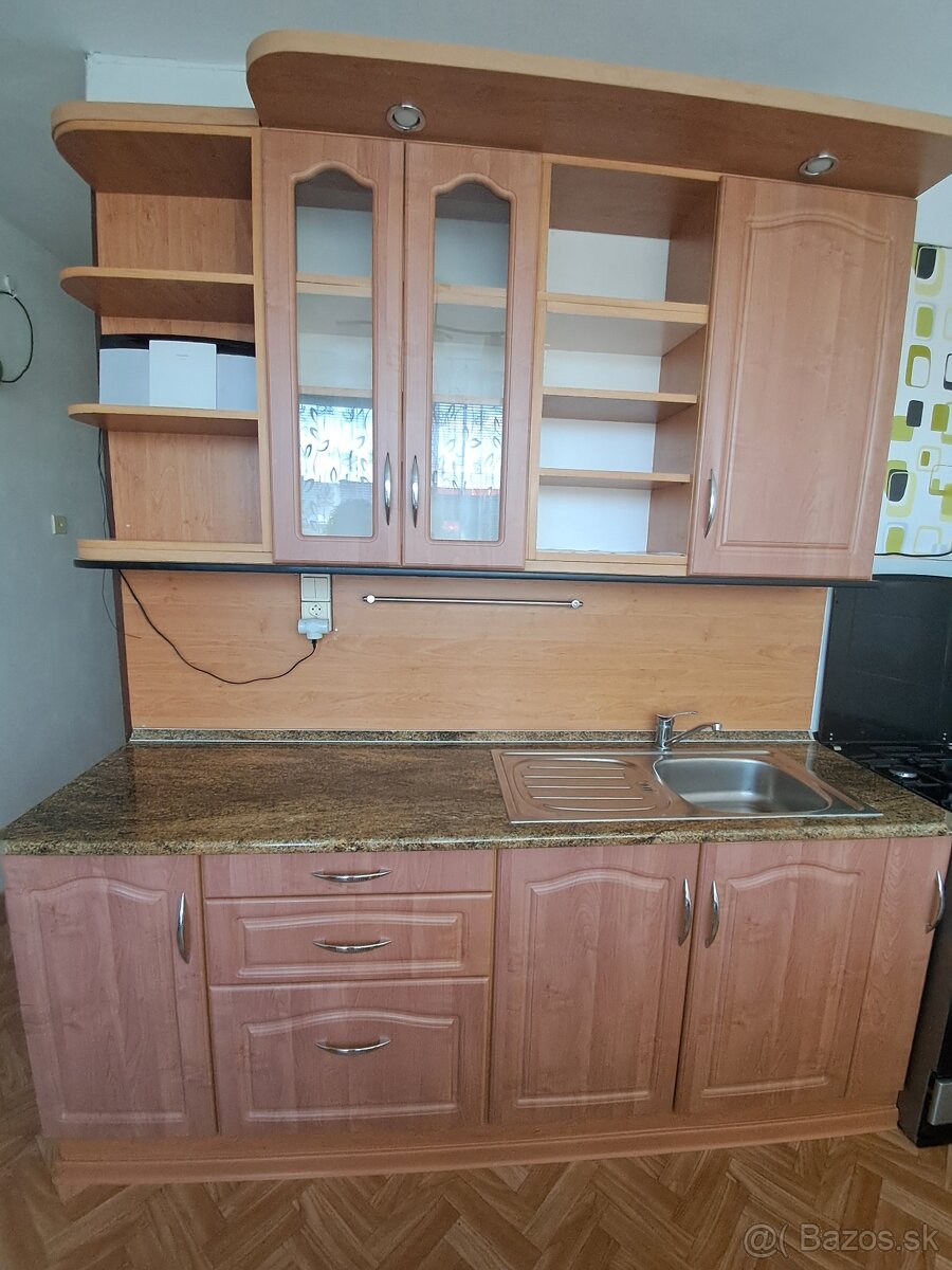 Kuchynská linka