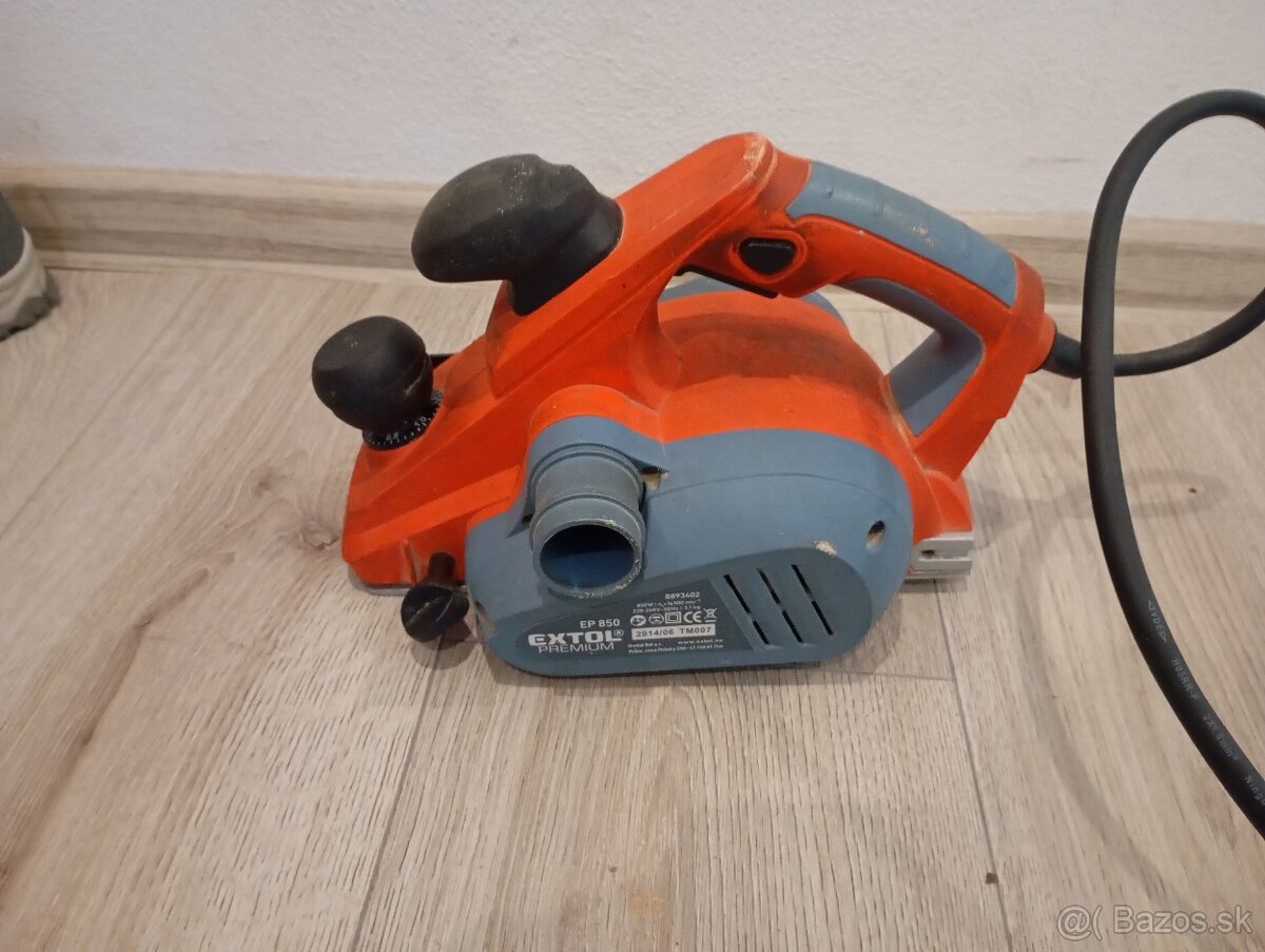 Ručný elektricky hoblik