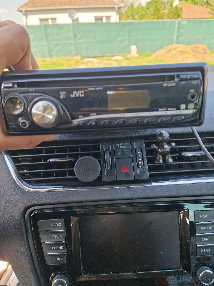 Predám autorádio JVC