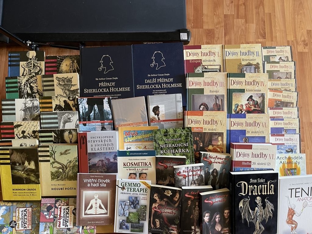 Dějiny hudby,Gemoterapie,Netradiční kuchařka,Problém Spinoza