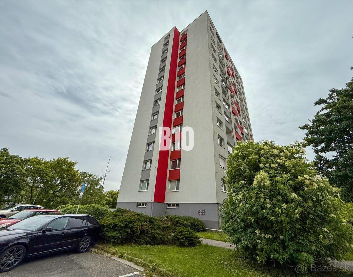Pôvodný stav - slnečný 1i byt na Saratovskej ulici