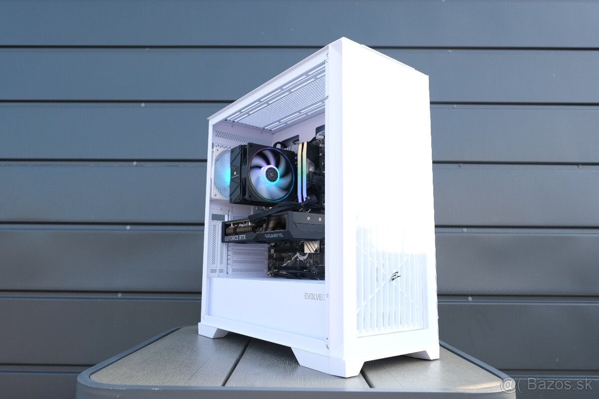 Herný PC, i7 14700K, RTX 4070, 48GB RAM DDR5, SSD,24m