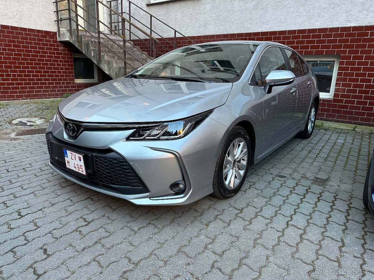 Toyota Corolla Sedan 2024 Comfort 1.5 automat