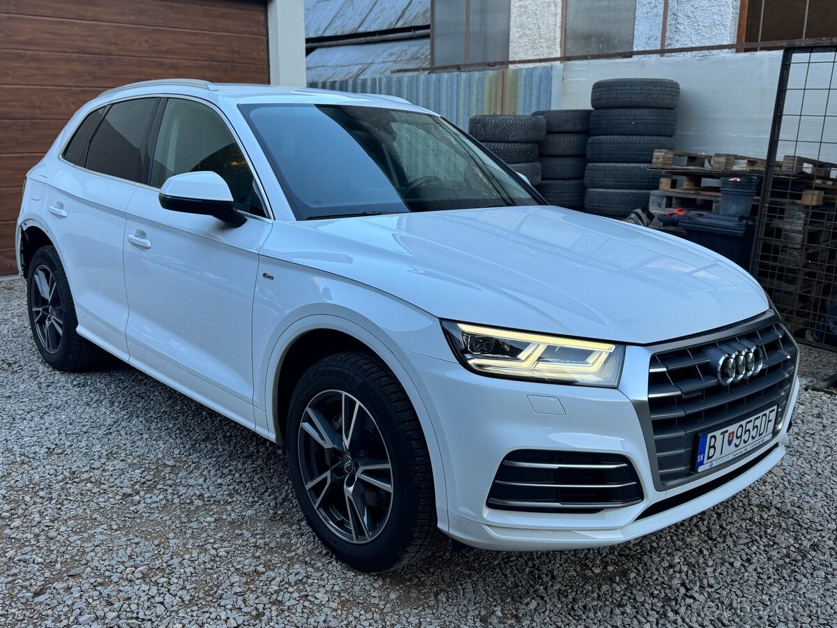 Audi Q5 2.0tfsi S-line Quattro Stronic 2018 PLNE POJAZDNÉ