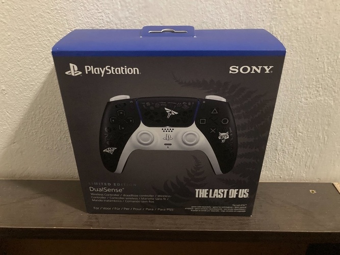 Predam joystick Last of Us dualsense na Playstation 5 novy
