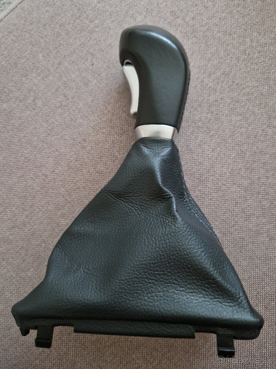 Hyundai Tucson III riadiaca paka automat