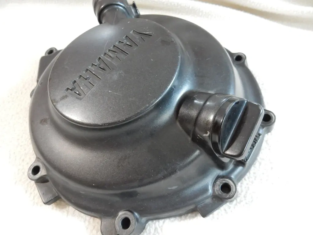 Yamaha r6 víko spojky