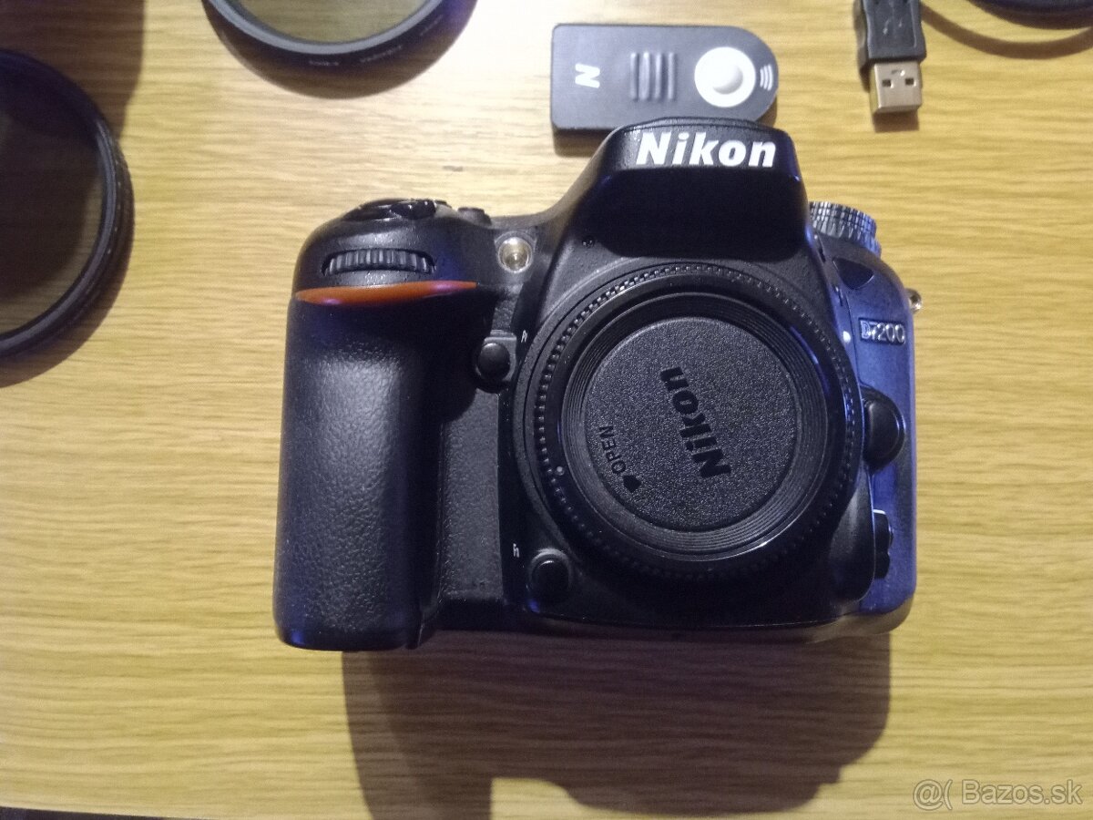 Nikon D7200
