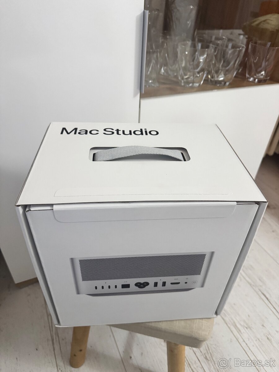 Apple Mac Studio M1 ULTRA