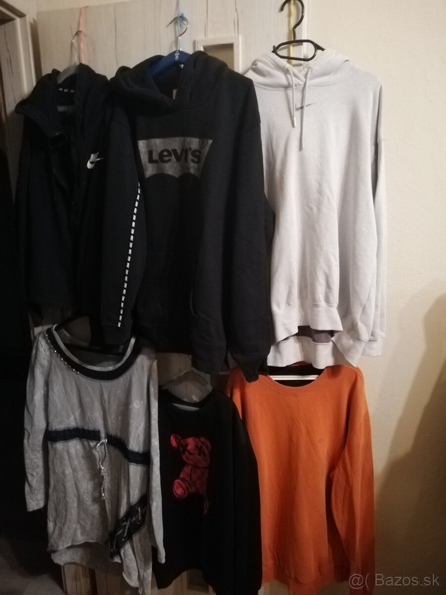 Mikina Nike
