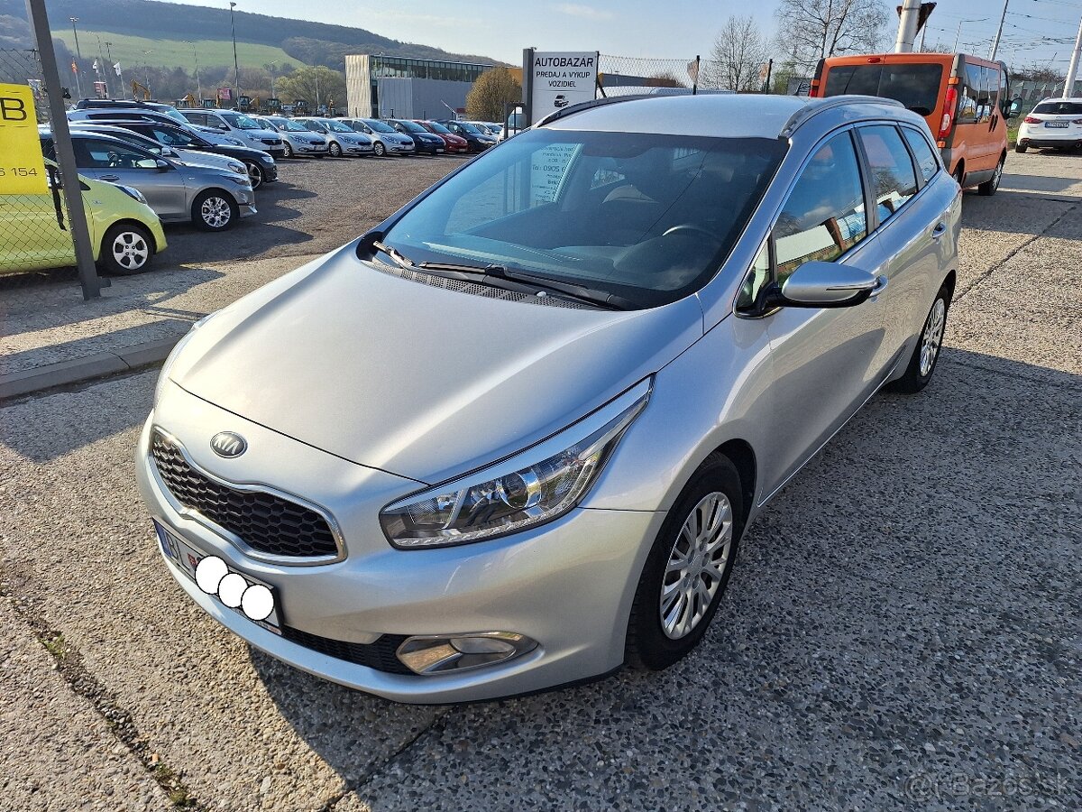 Kia Cee´d SW 1.6 GDI LX/Silver