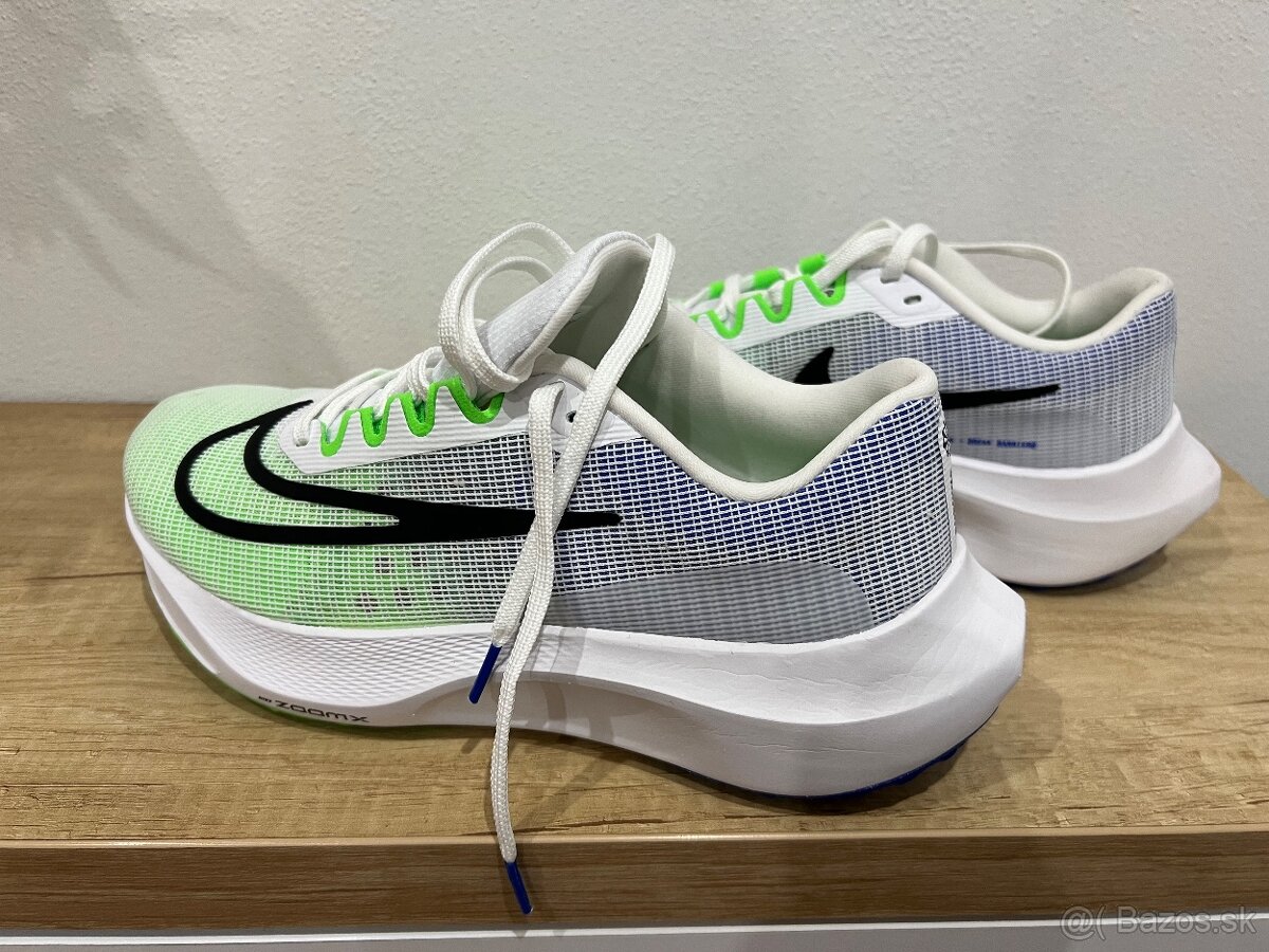 Nike Zoom Fly 5