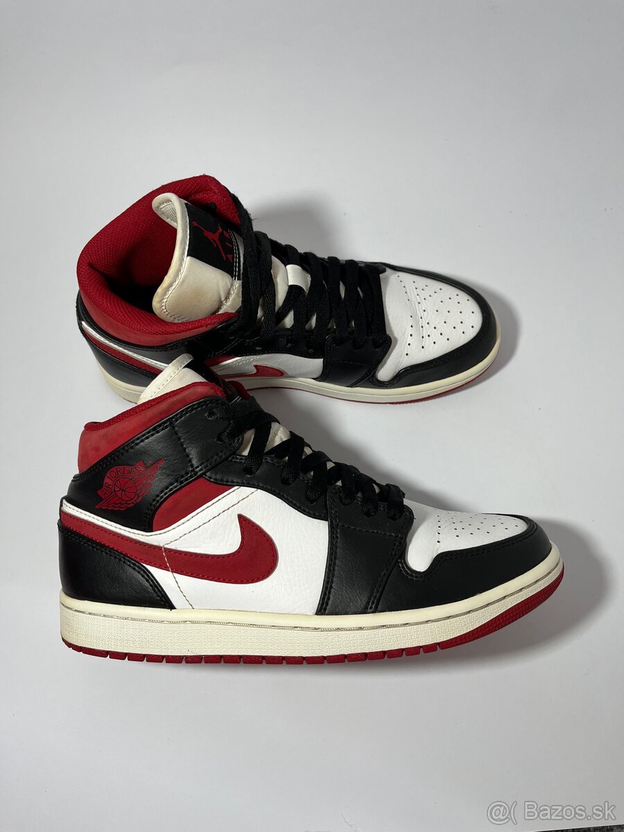 Nike Air Jordan 1 Mid