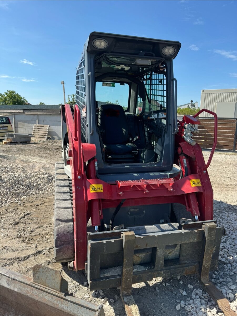Takeuchi TL8 r2 high flow pásový nakladač