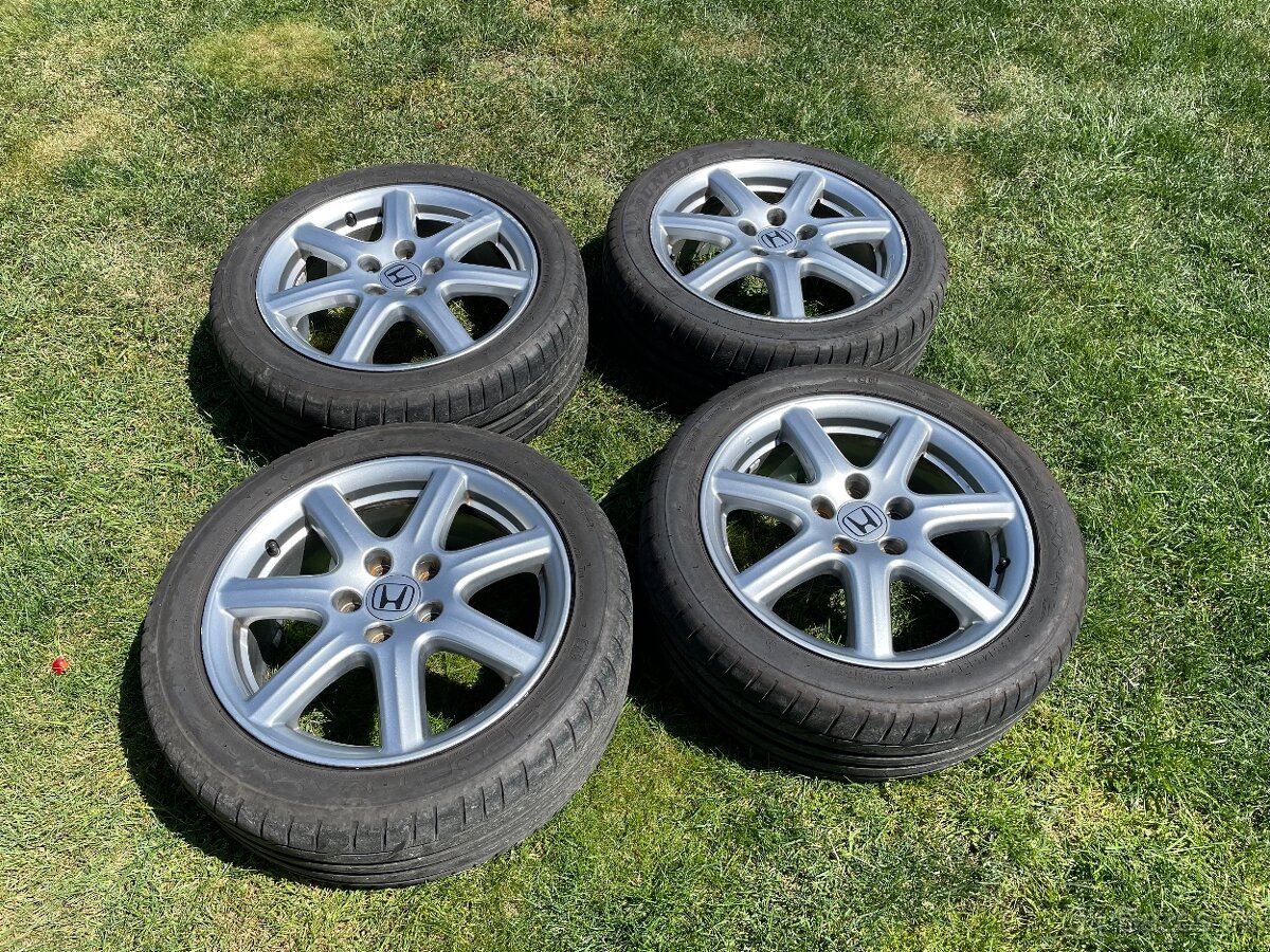 Honda 225/45 R17