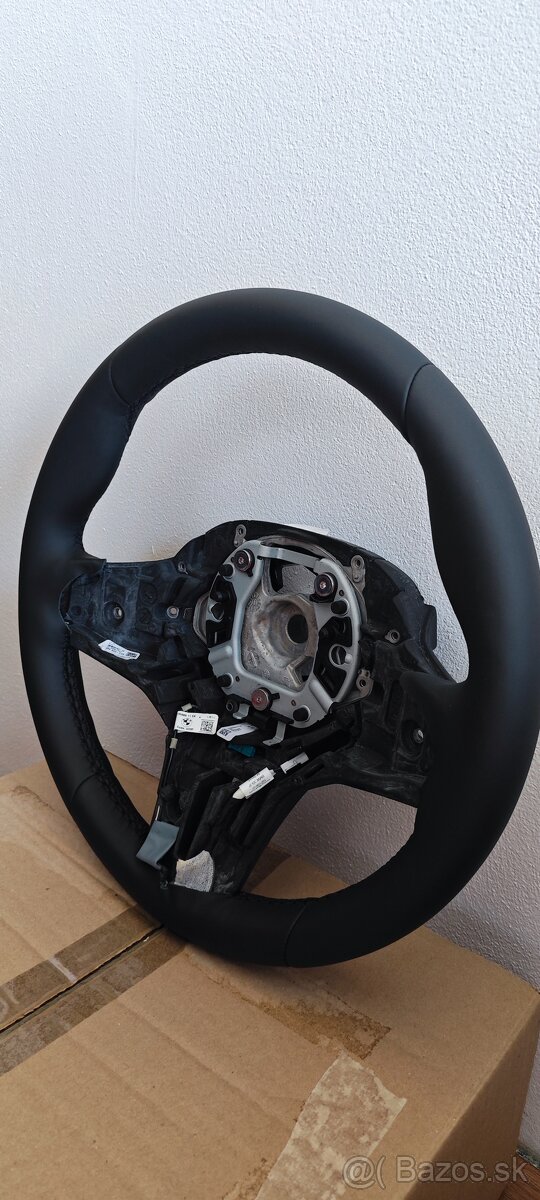 BMW M sport volant nový