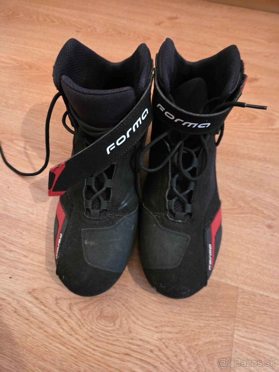 Moto topanky Forma Genesis červená 47