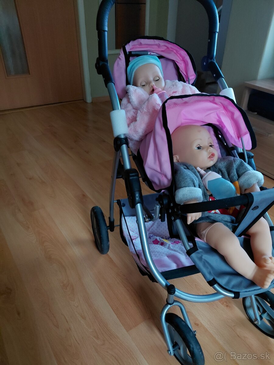 Detský dvojkočík s 2 bábikami.